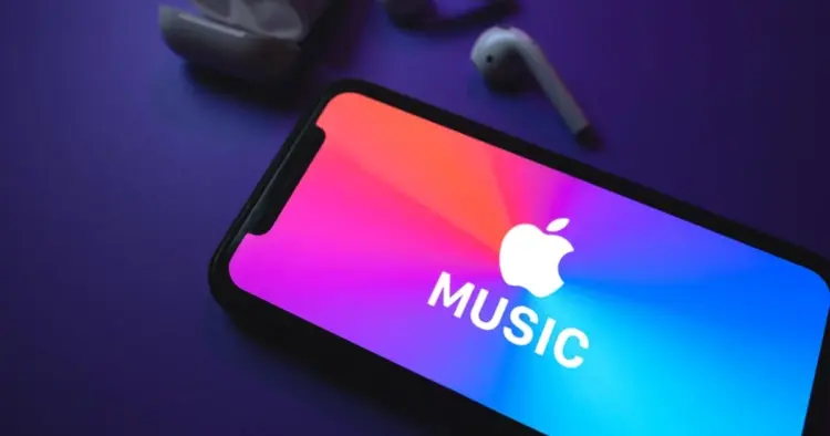Apple Music implementará etiquetas para contenido generado por IA