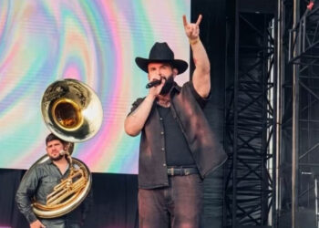Carín León se presenta en el Summer Sonic de Osaka