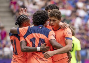 Adeyemi se estrena con gol y asistencia en triunfo del Barcelona