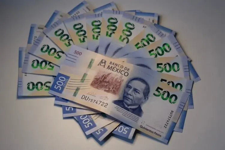 Economistas urgen acelerar el crecimiento del País