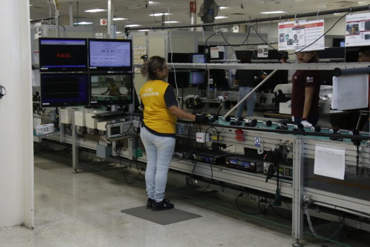 Suma Tamaulipas 6 mil 906 empleos