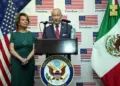 Johnson pide colaboración y no rivalidad México-EEUU