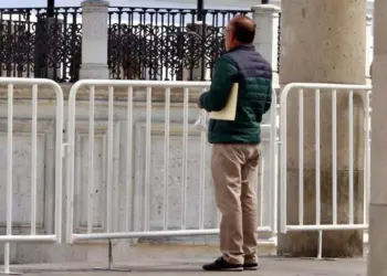 Buscan mexicanos trabajar en el extranjero por mejor salario
