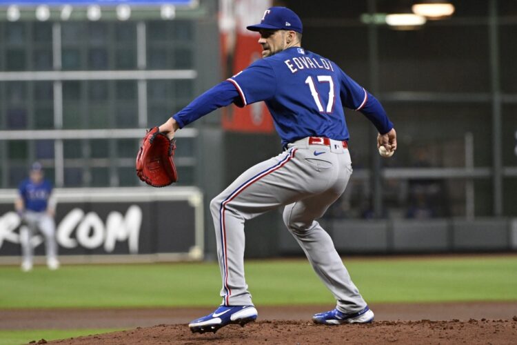 Rangers vencen a Gigantes con brillante actuación de Durán