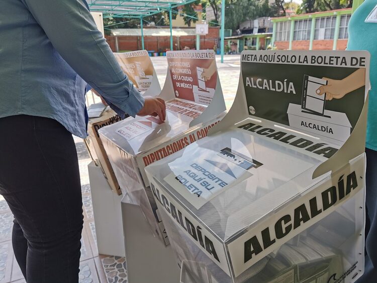 INE enfrenta déficit de 155 mdp ante elección
