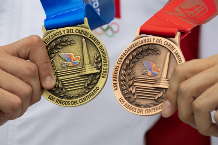 México domina el medallero con siete oros más en Santo Domingo