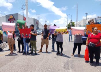 Protestan por víctimas del puente Tampico