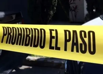 Asesinan a dos en casa de Iguala con AK-47