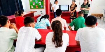 SIPINNA refuerza salud sexual en centro para menores