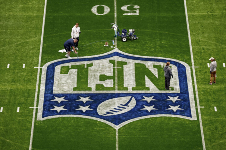 Cardinals y Panthers abren la pretemporada 2026 de la NFL