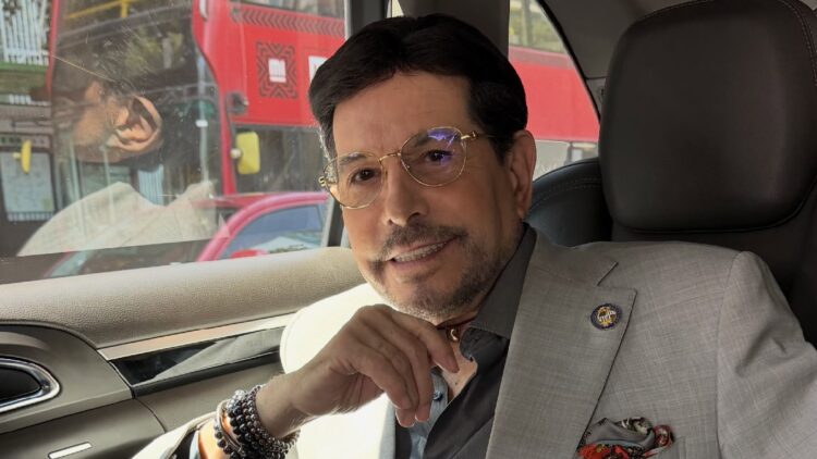Pepillo Origel exhibe su arte en la muestra ‘Arte es Origel’