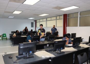 UPRR impulsa talento matemático estudiantil