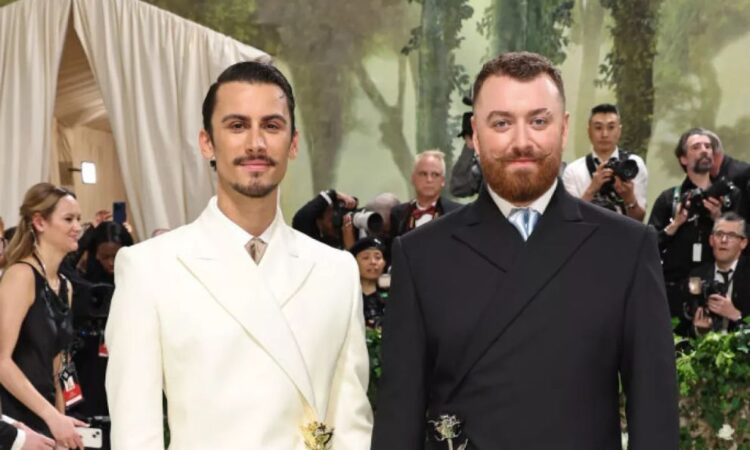 Sam Smith anuncia su compromiso con Christian Cowan