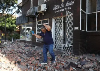 Sheinbaum expresa solidaridad con Colombia por terremoto