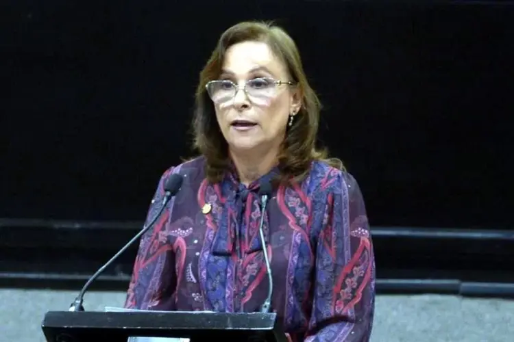 Nahle dice es momento de ordenar a medios