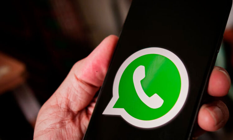 Usuarios reportan caída masiva de WhatsApp este lunes