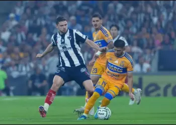 Monterrey y Tigres empatan sin goles en un aburrido clásico norteño 143