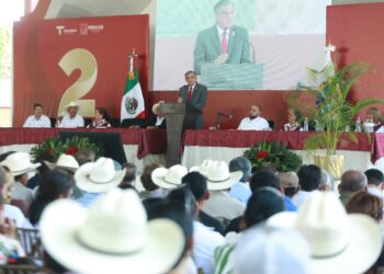 En Hidalgo, reitera Américo Villarreal colaboración para impulsar desarrollo de los municipios