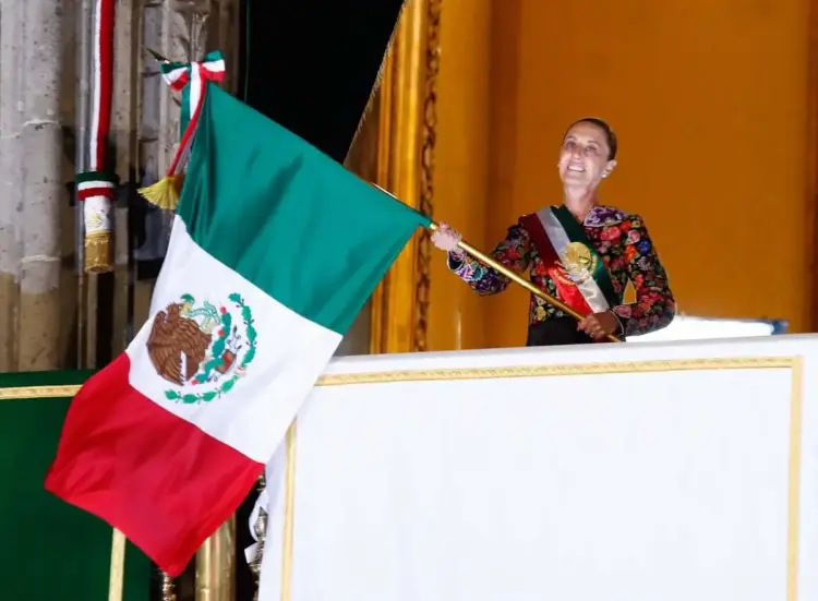 Ante miles Sheinbaum da su segundo grito alusivo a la independencia de México en zócalo de la CDMX