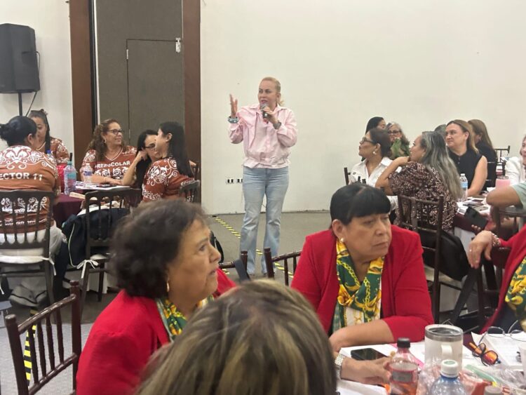 SET capacita a educadores sobre inteligencia artificial