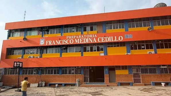 Multa PC a escuela con 640 mil pesos