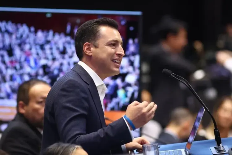 Colosio critica poder absoluto de Morena en Senado