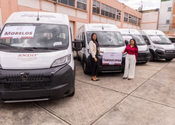 Recibe DIF Tamaulipas tres vehículos adaptados para fortalecer atención a discapacitados