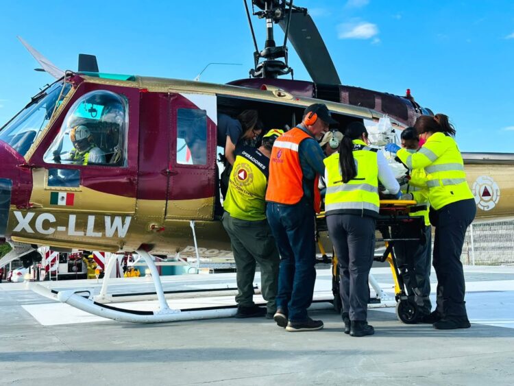 Trasladan a niña de Matamoros al Hospital de Alta Especialidad de Victoria