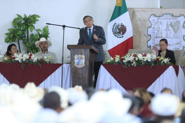 Mejores caminos rurales y una ambulancia: compromiso de Américo en Villagrán