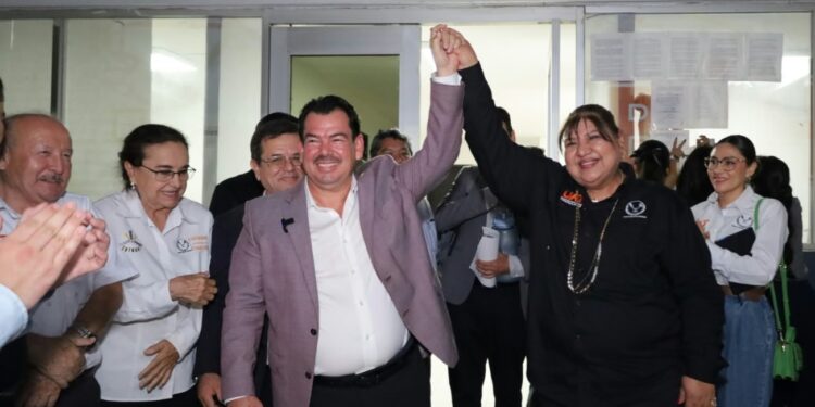Reeligen a Edy Izaguirre en la Facultad de Derecho y Ciencias Sociales Victoria en la UAT