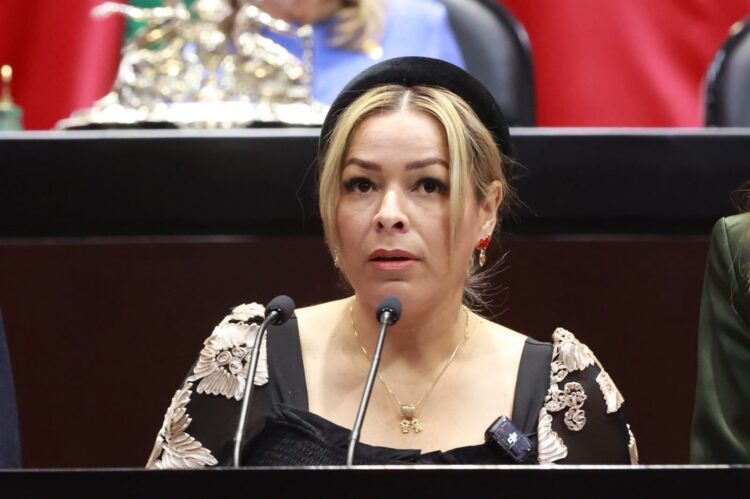 Piden considerar como delito de abuso de confianza el mal uso de tarjetas de pensiones y apoyos sociales
