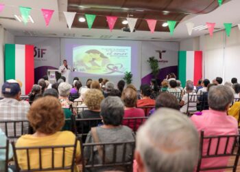 DIF Tamaulipas promueve conciencia en familias sobre el Alzheimer