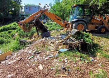 Denuncian el relleno de lagunas en Madero