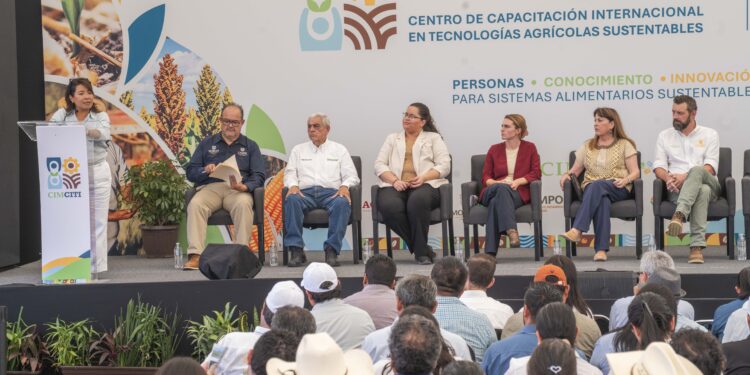 Busca SADER mejorar los sistemas agroalimentarios con tecnología e investigación