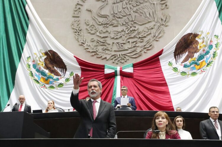 Secretario de Hacienda comparece ante Diputados por II Informe y Paquete Económico 2027