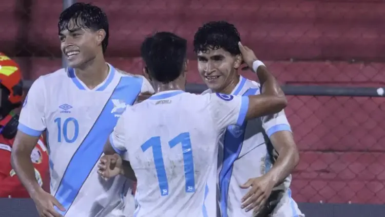 Guatemala arrolla 6-0 a El Salvador en Concacaf