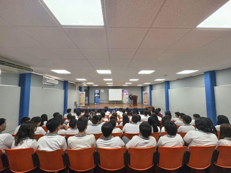 Fiscalía orienta a jóvenes sobre delitos