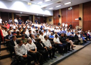 Tamaulipas impulsa debate sobre recursos energéticos