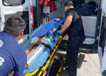 Madre e hijo sufren quemaduras en incendio