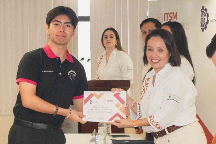 Premia Fundación Pantaleón a estudiantes destacados del Tecnológico de El Mante
