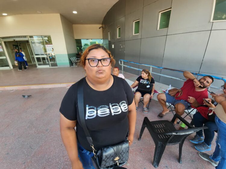 Stephanie necesita silla eléctrica para recuperarse