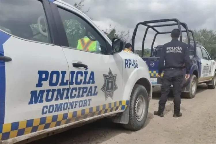 Matan tres policías estatales tras emboscada en Guanajuato