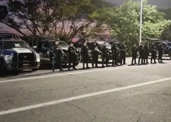 Hallan tres cuerpos en carretera Tepic-Mazatlán