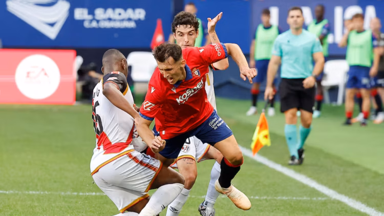 Budimir marca, pero Rayo iguala con Camello