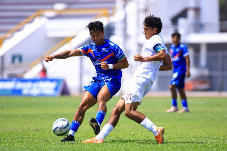 Aburrido empate 0-0 entre Correcaminos y Mineros en Liga Premier