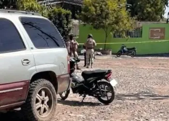 Asesinan a tres personas afuera de primaria en Guanajuato