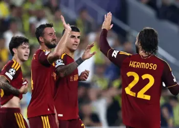 Cristante marca gol y la Roma empata ante Fenerbahçe