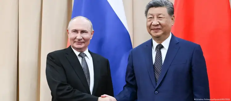 Rusia y China fortalecen su alianza durante cumbre en Asia