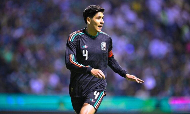 Edson Álvarez descarta al América y busca nuevo club