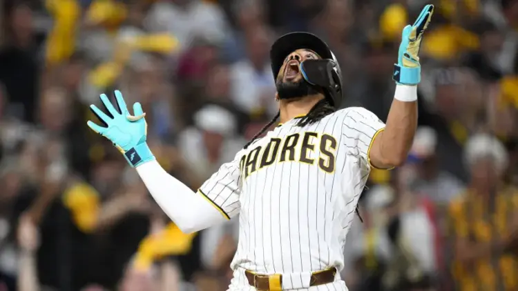 Padres aplastan 8-0 a Cubs en la Serie de Comodín